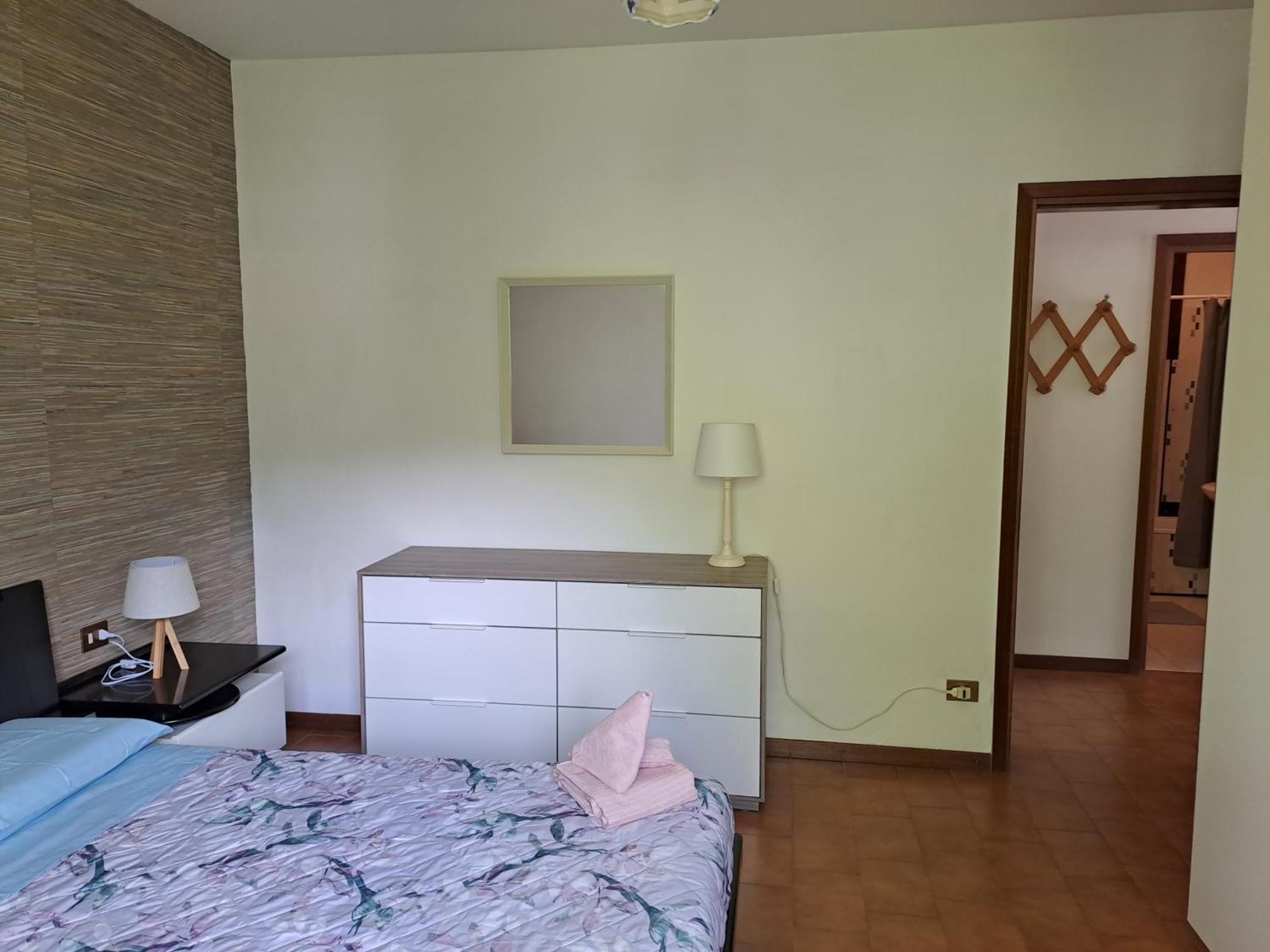 Villetta Singola Con Giardino Cottage Ghisallo Zona Bellagio Magreglio Luaran gambar